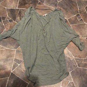 3/4 Length Flowy Top